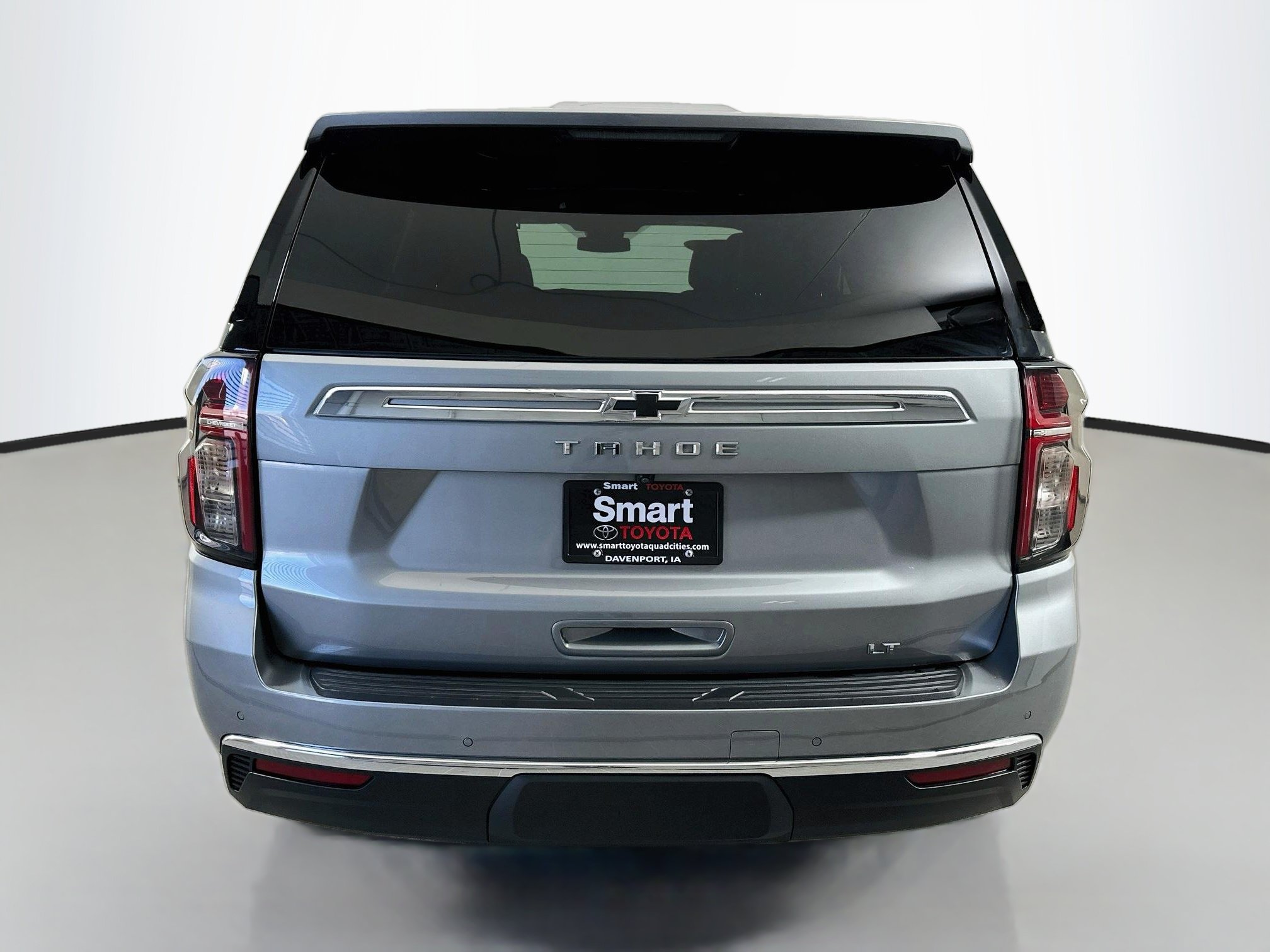 Used 2023 Chevrolet Tahoe LT w/ Luxury Package AWD/4WD image 6