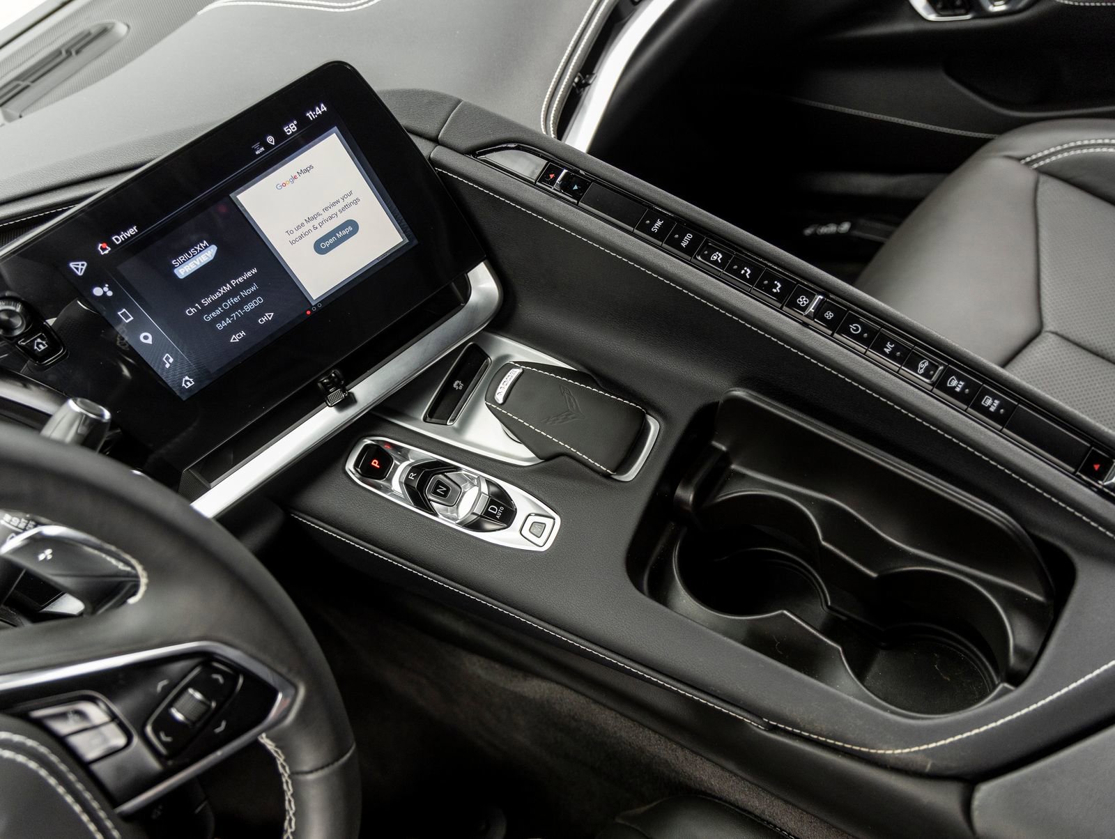 Used 2025 Chevrolet Corvette Stingray Coupe w/ Z51 Performance Package image 29