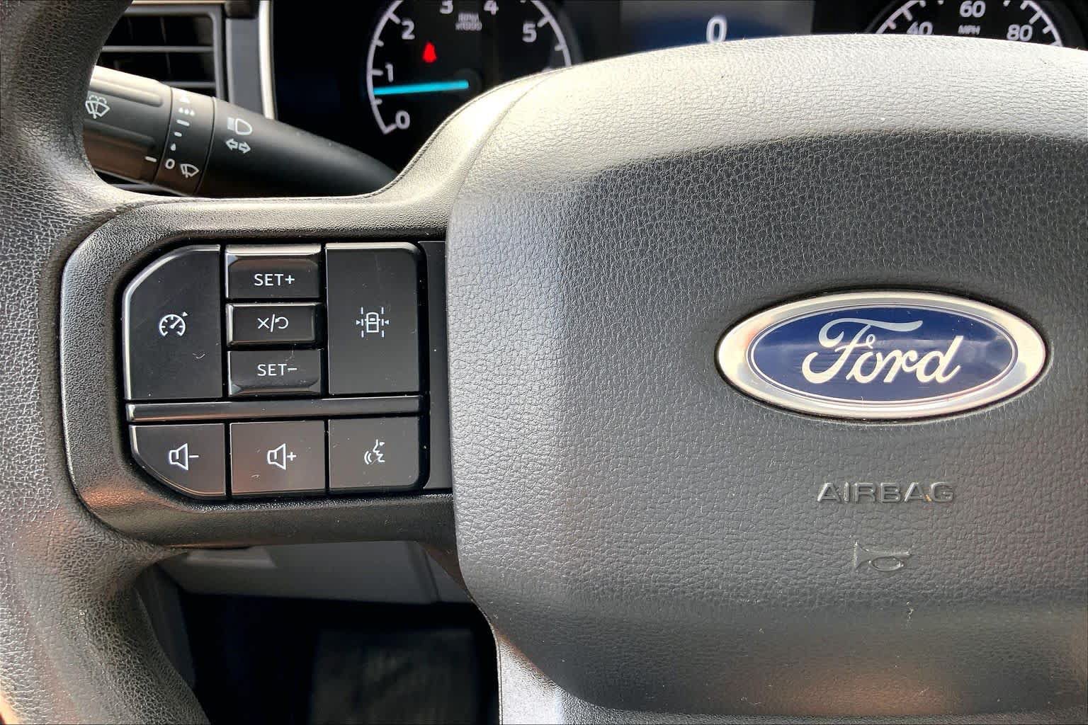 Certified 2022 Ford F150 XLT w/ Trailer Tow Package AWD/4WD image 24