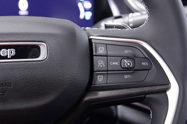 Used 2024 Jeep Grand Cherokee Limited 4xe w/ Luxury Tech Group II image 27