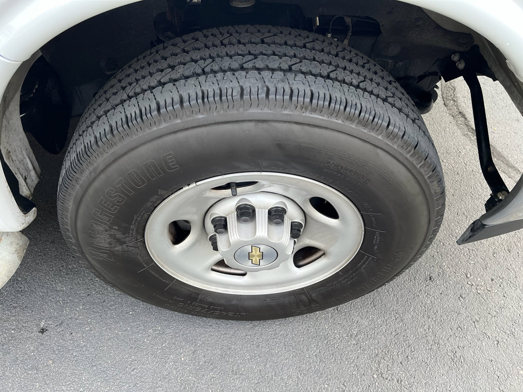 Used 2024 Chevrolet Express 2500 w/ Driver Convenience Package image 13