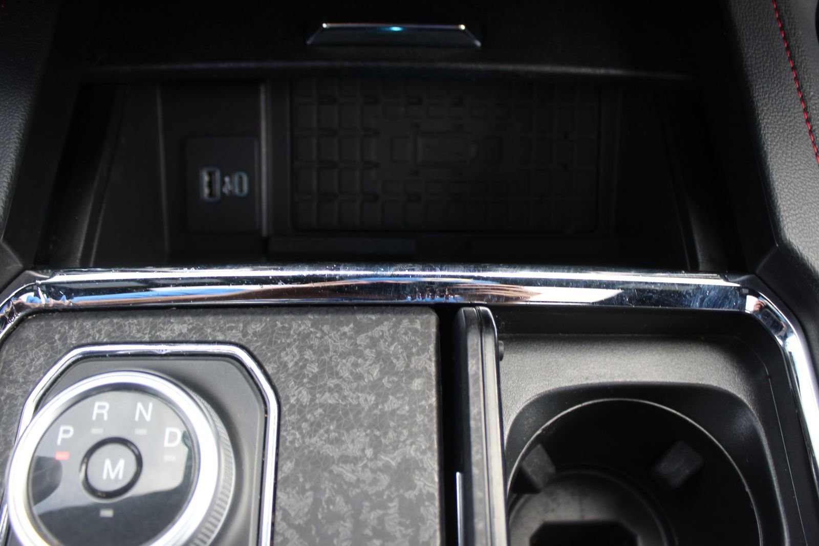 Used 2023 Ford Expedition Limited AWD/4WD image 34