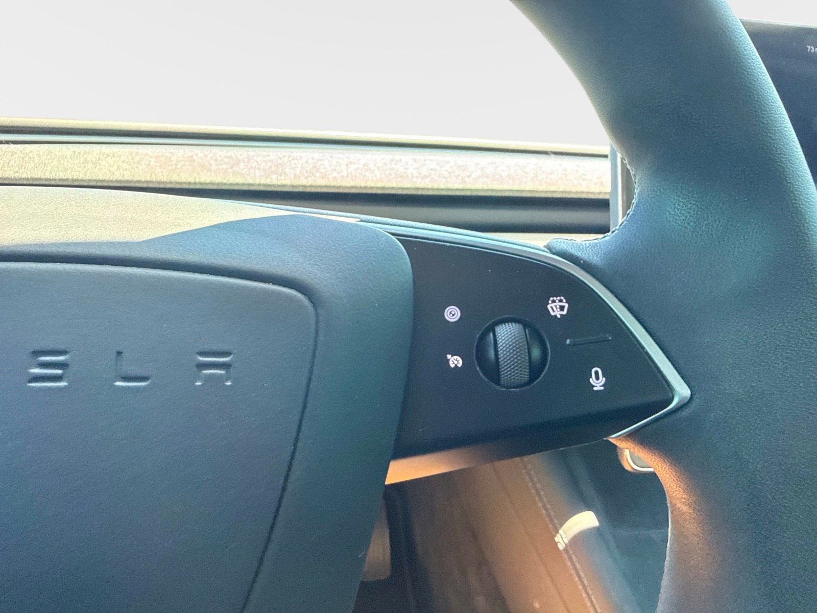 Used 2024 Tesla Model 3 Long Range AWD/4WD image 25