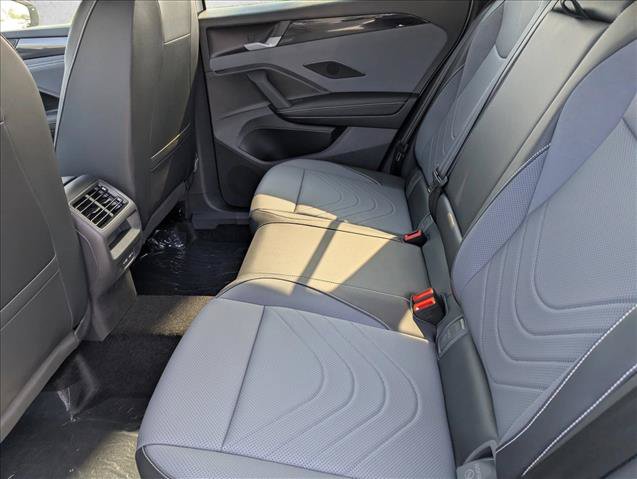 New 2026 Volkswagen Tiguan SE R-Line FWD image 25