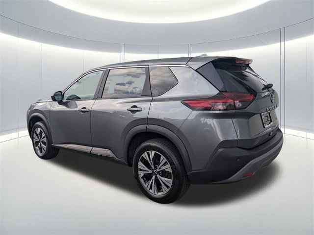 Used 2023 Nissan Rogue SV image 4