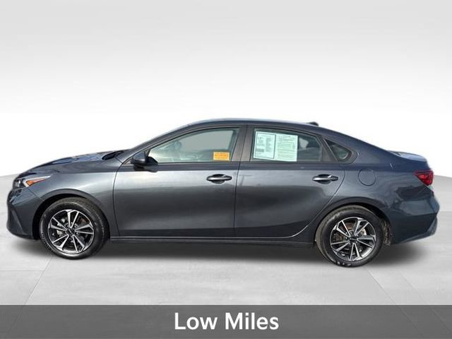 Used 2023 Kia Forte LXS image 6