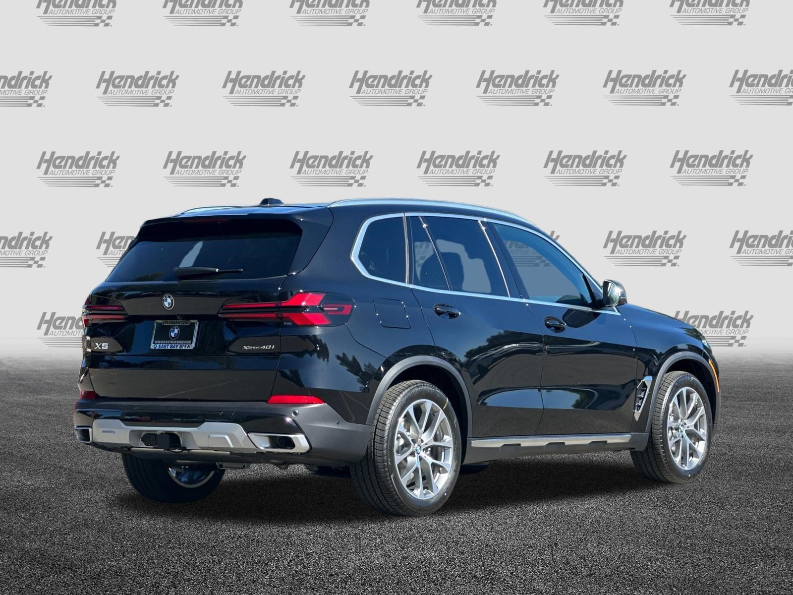 New 2026 BMW X5 xDrive40i w/ Premium Package AWD/4WD image 5