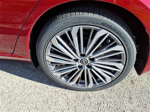 New 2025 Nissan Altima 2.5 SL image 4