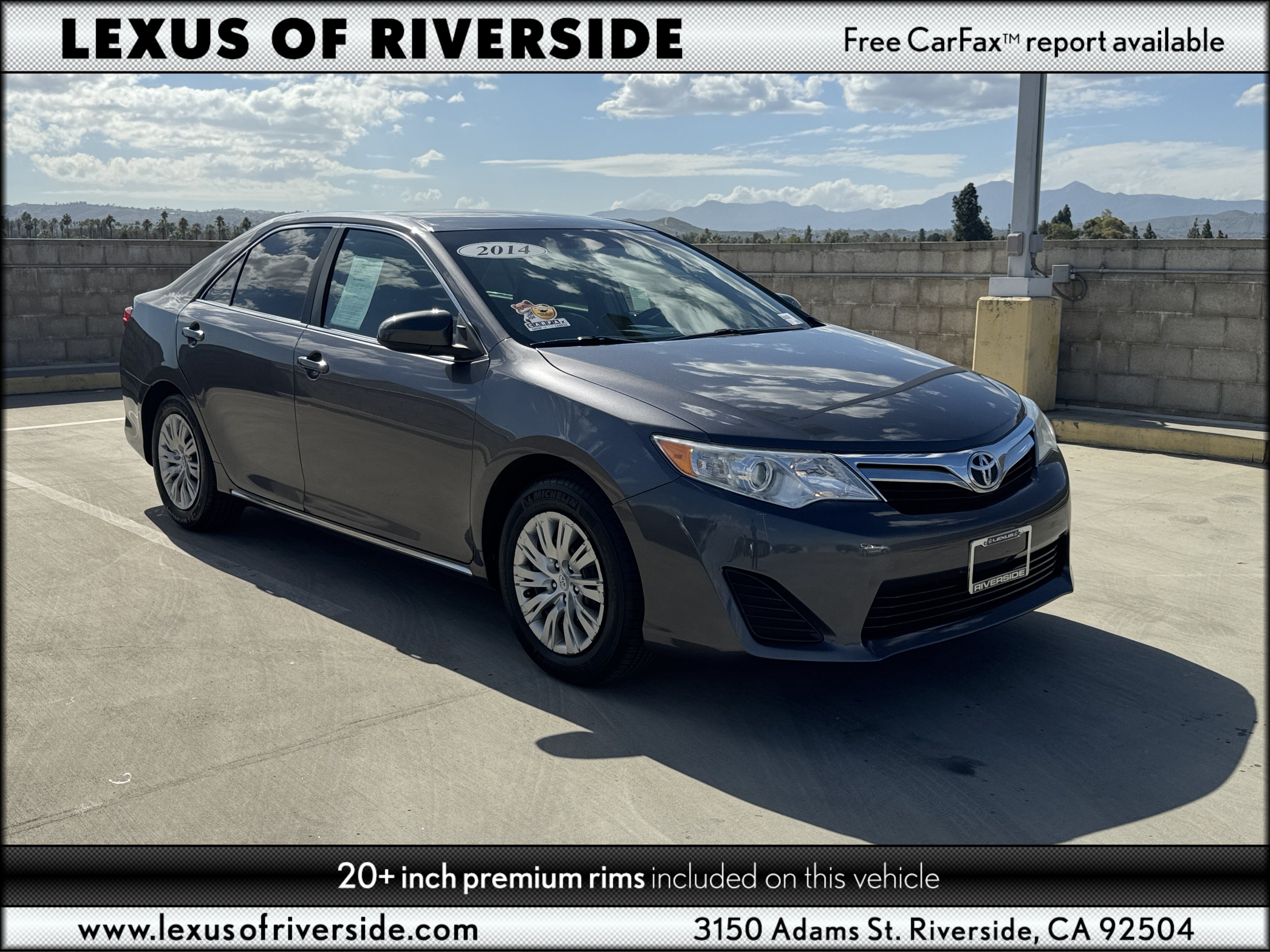 Used 2014 Toyota Camry LE FWD image 1