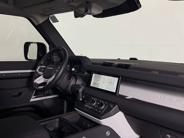 Certified 2023 Land Rover Defender 90 S image 20