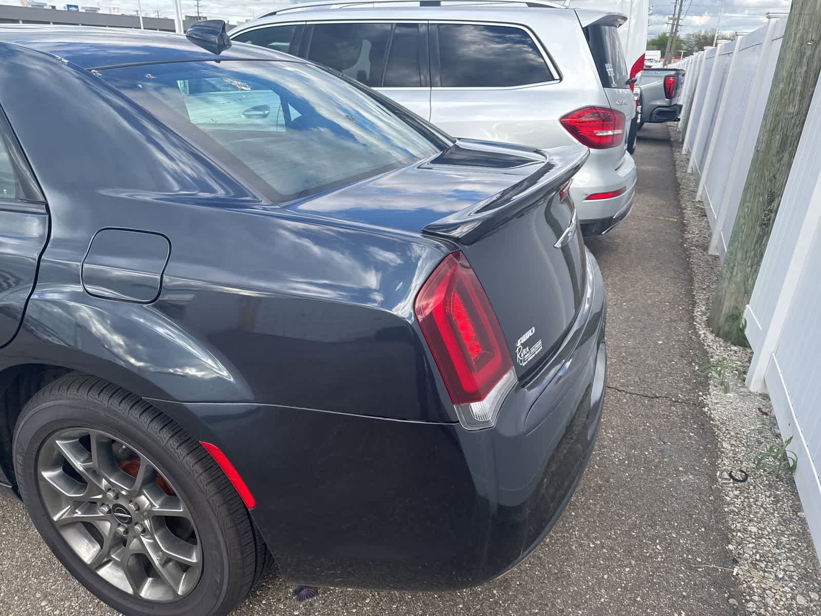 Used 2016 Chrysler 300 S w/ 300S Premium Group AWD/4WD image 28