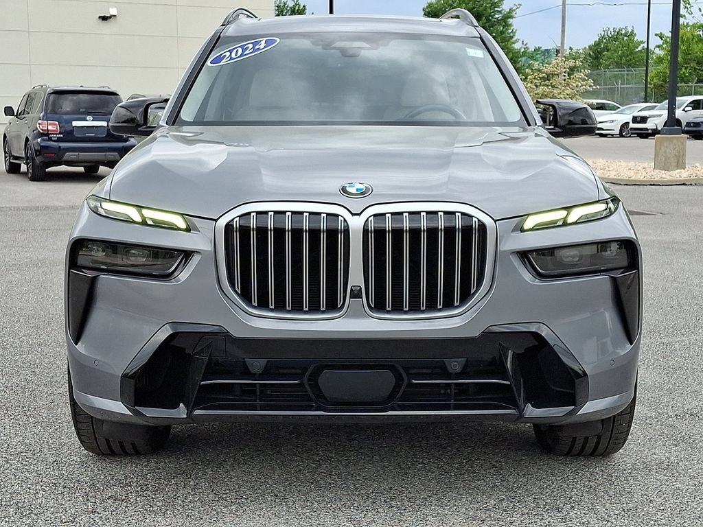 Used 2024 BMW X7 M60i w/ Executive Package AWD/4WD image 5