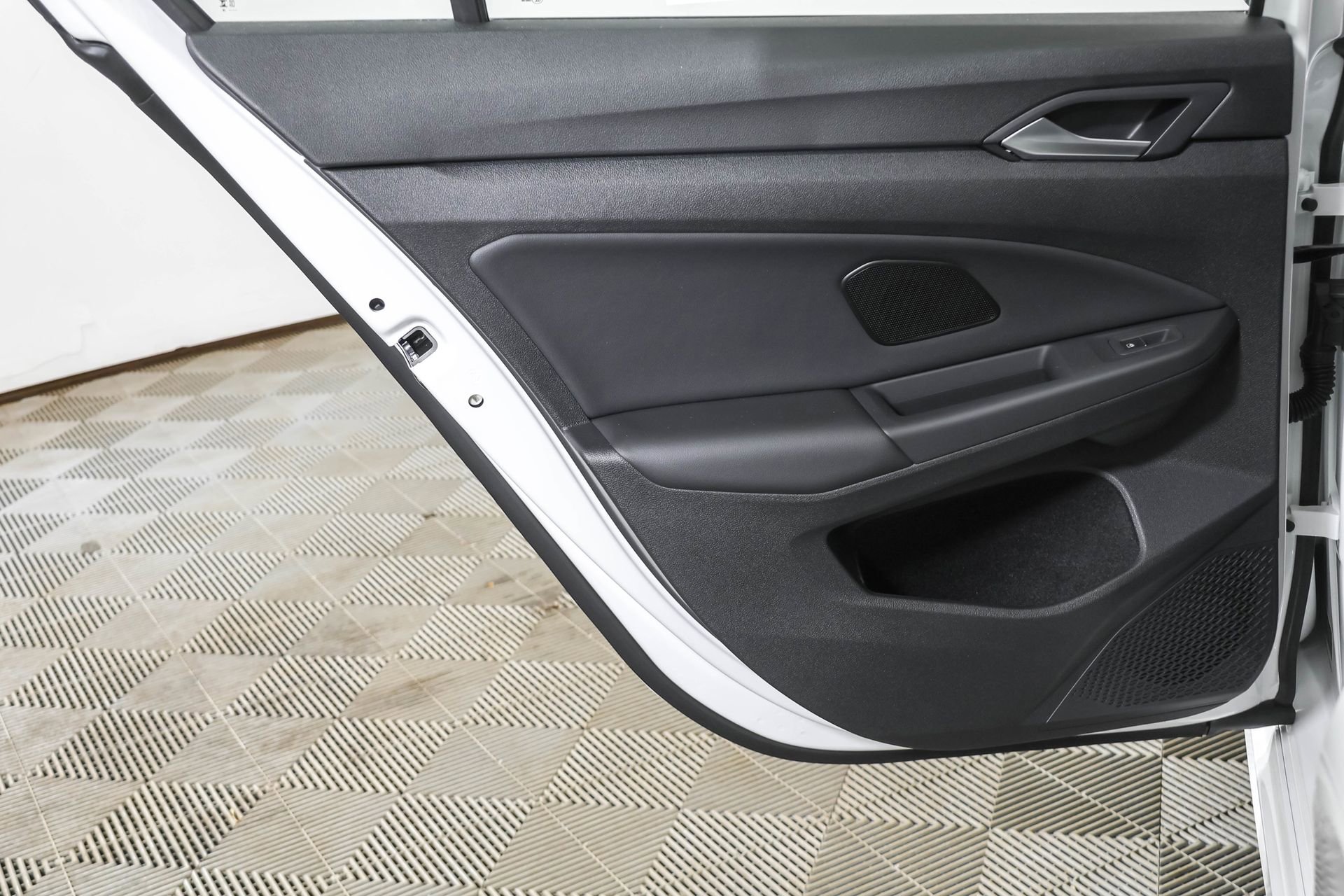 New 2026 Volkswagen Golf AWD/4WD image 39