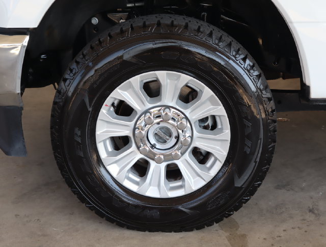 Used 2022 Ford F250 XLT w/ XLT Value Package AWD/4WD image 11