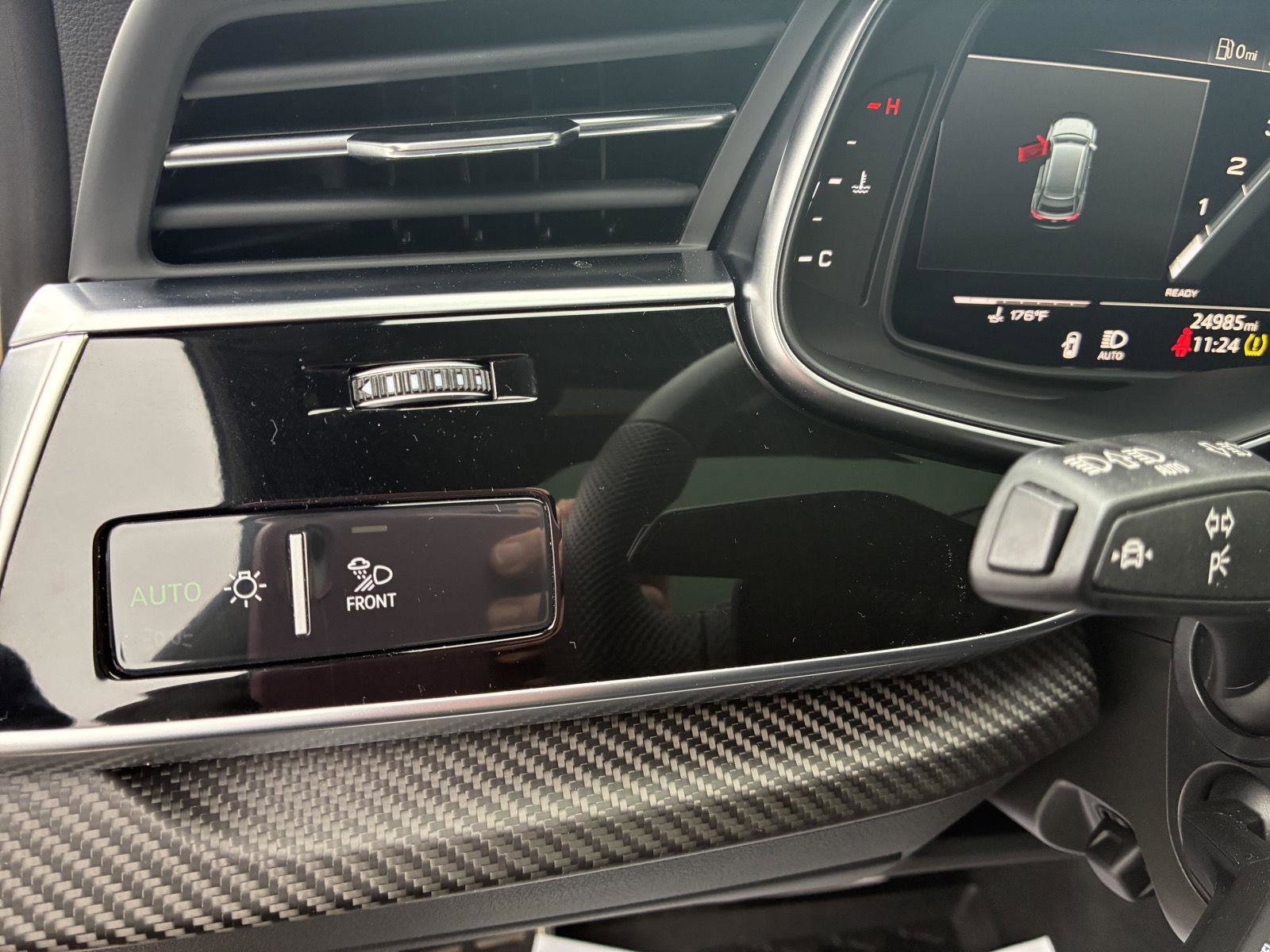 Used 2024 Audi SQ8 Premium Plus w/ 23" Wheel Package image 22