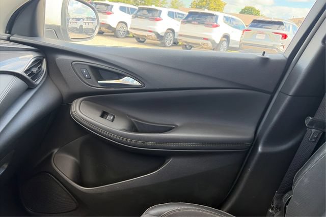 Used 2021 Buick Encore GX Select w/ Experience Buick Package AWD/4WD image 20