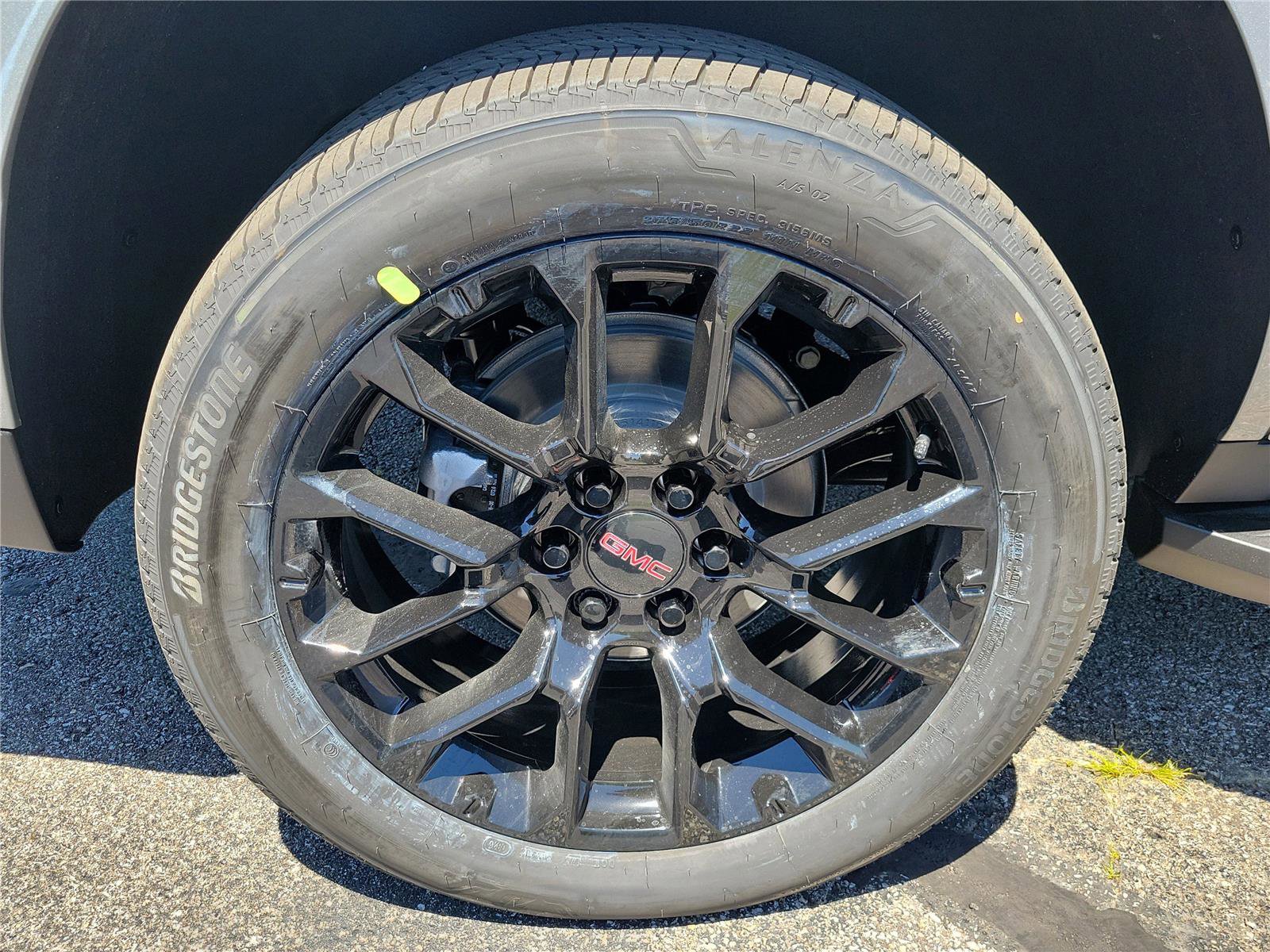 New 2026 GMC Yukon Elevation AWD/4WD image 5