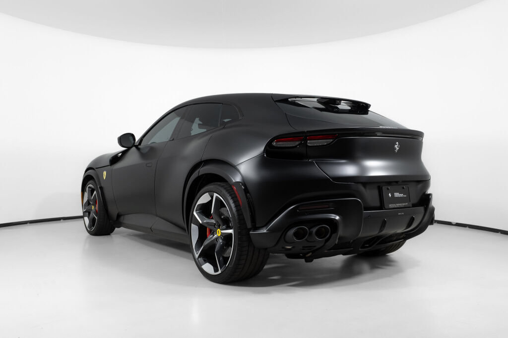 Used 2025 Ferrari Purosangue AWD/4WD image 4