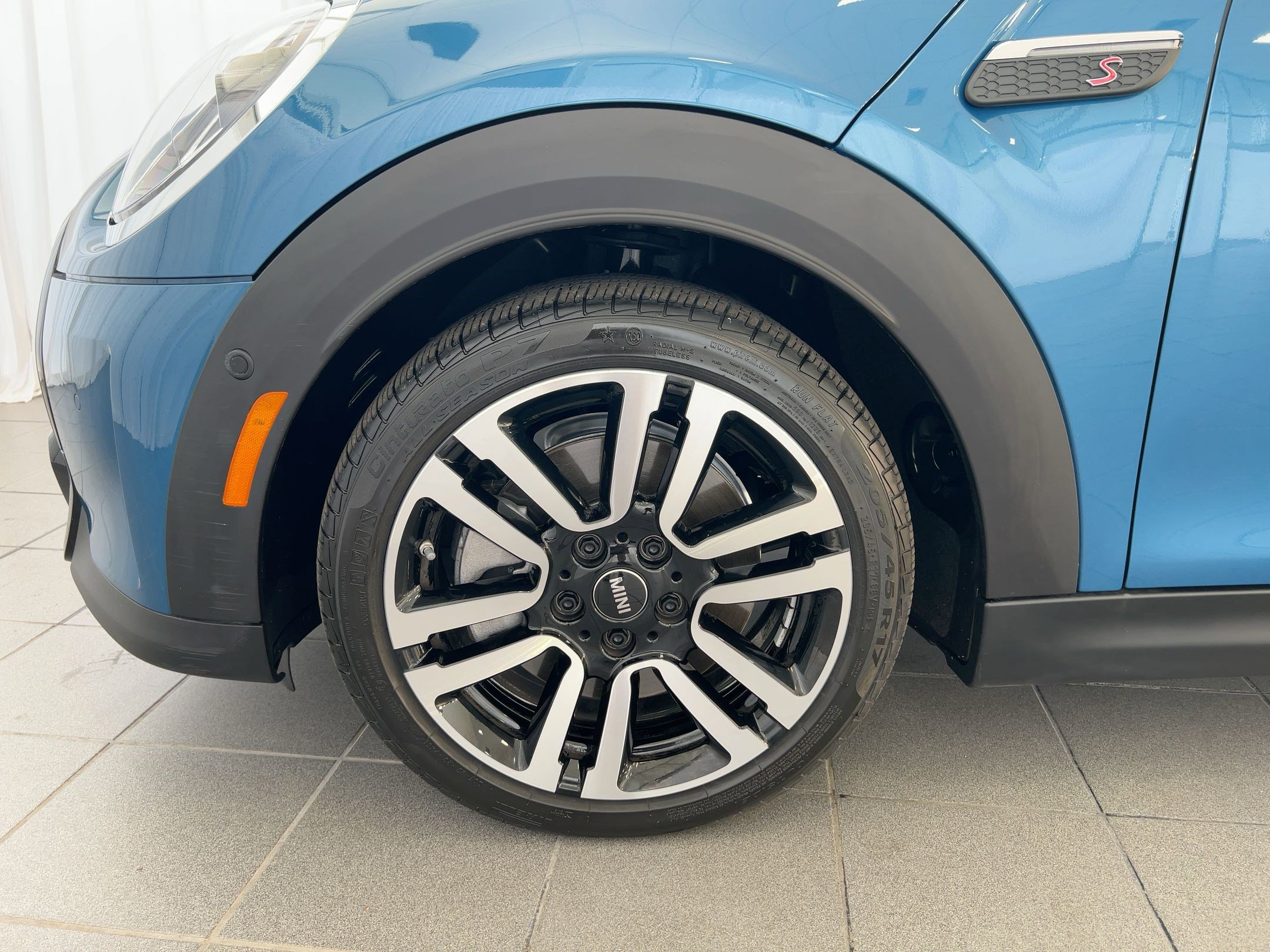 Certified 2023 MINI Cooper S image 12