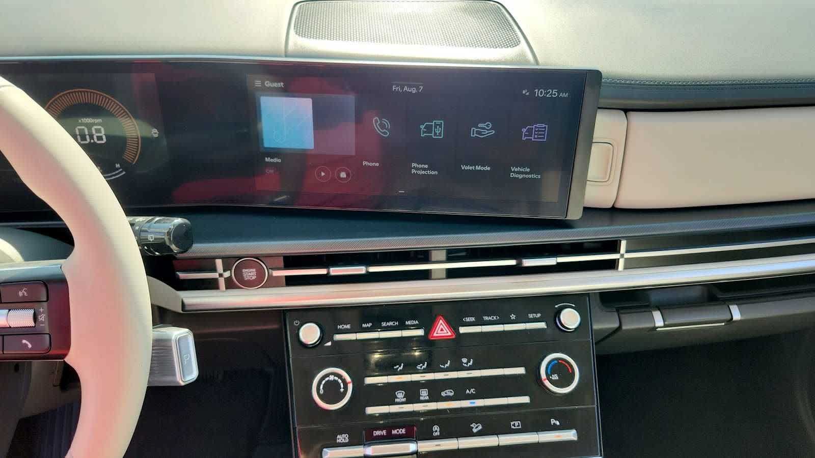 Certified 2025 Hyundai Santa Fe SE FWD image 16