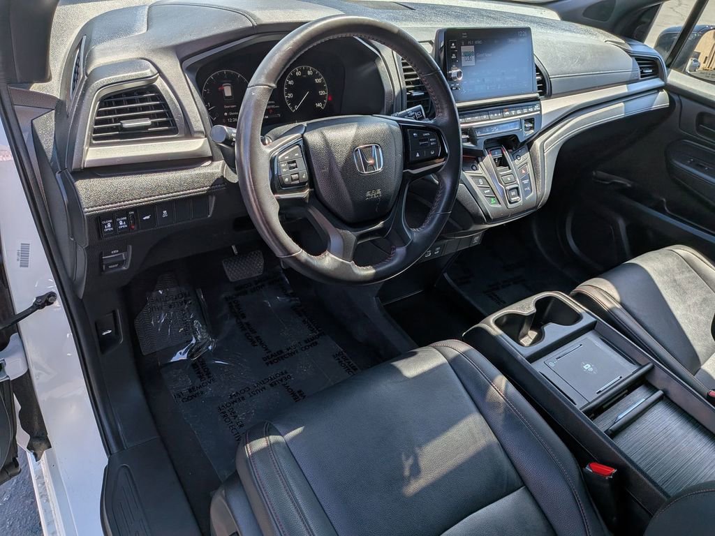 Used 2025 Honda Odyssey Sport-L image 14