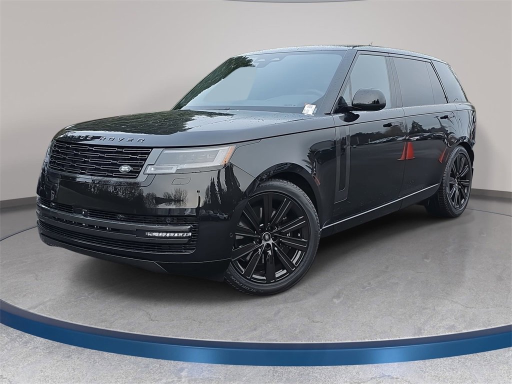 New 2025 Land Rover Range Rover Long Wheelbase SE