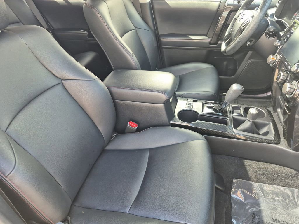 Used 2021 Toyota 4Runner Venture image 16