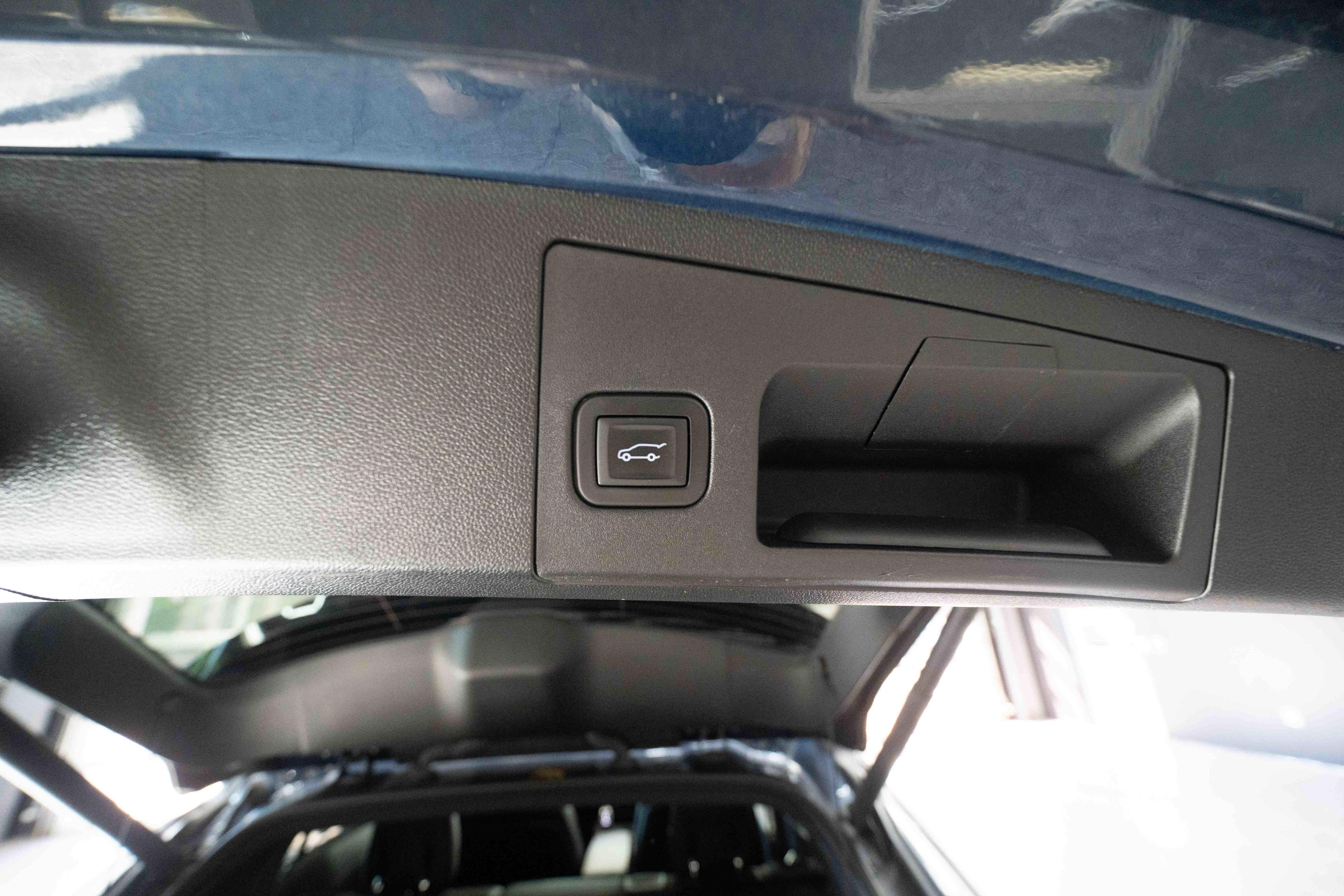 Used 2019 Cadillac XT4 Sport AWD/4WD image 29