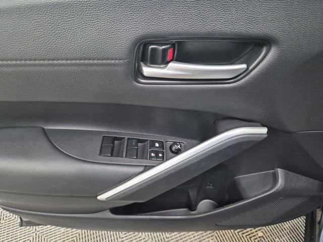 Used 2024 Toyota Corolla Cross XSE w/ Convenience Package image 13