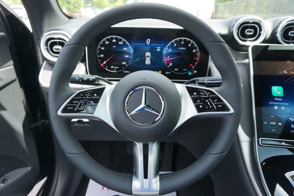 Certified 2025 Mercedes-Benz GLC 300 4MATIC image 25