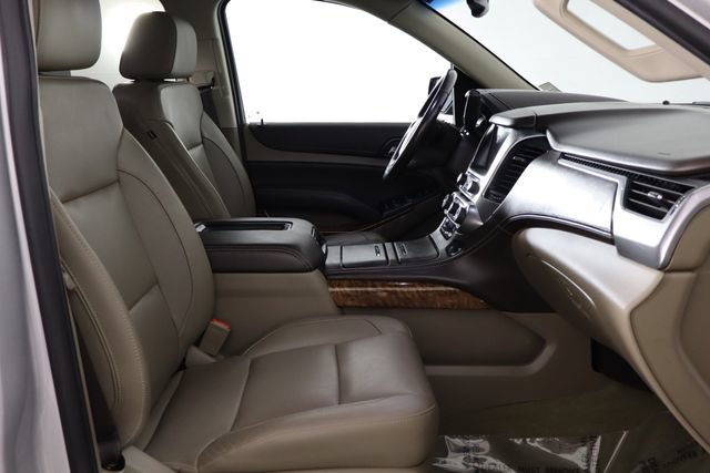 Used 2019 Chevrolet Tahoe Premier w/ RST 6.2L Performance Edition AWD/4WD image 19