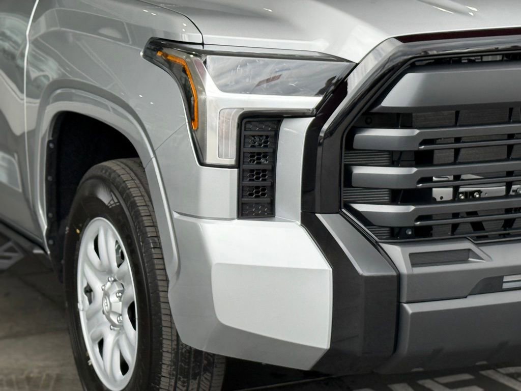 New 2026 Toyota Tundra SR image 8