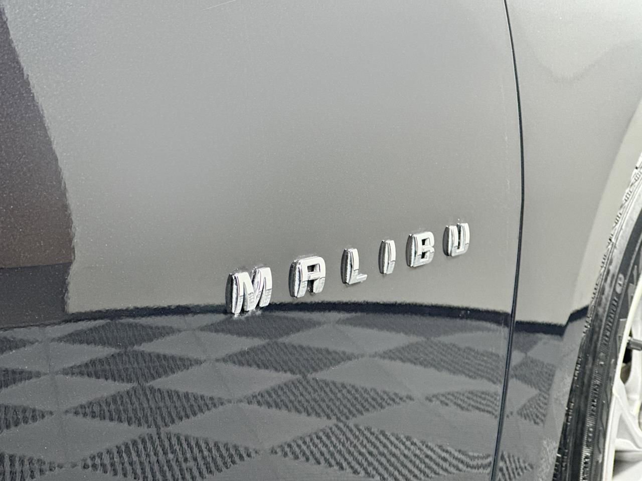 Used 2023 Chevrolet Malibu LT image 17