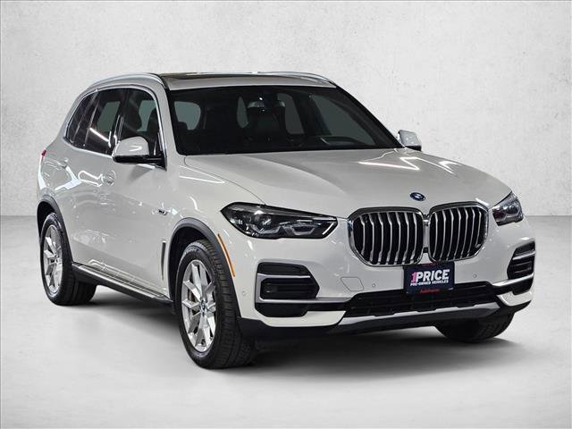 Used 2023 BMW X5 xDrive45e image 3