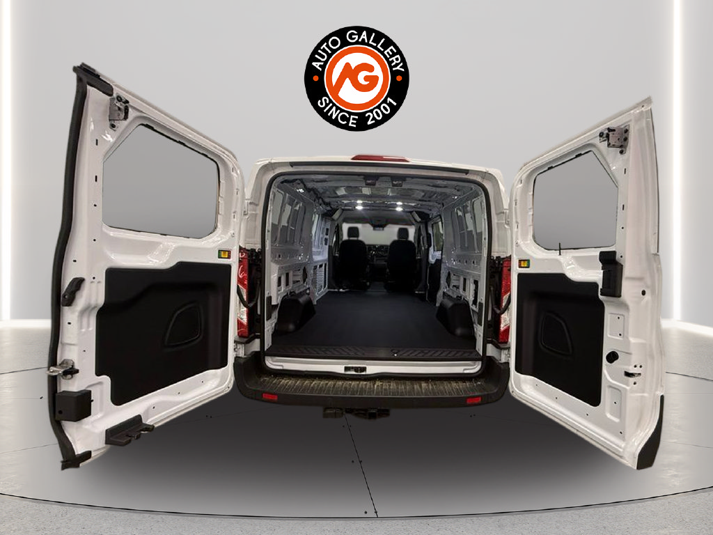 Used 2024 Ford Transit 150 Low Roof RWD image 29