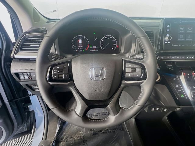 Used 2025 Honda Odyssey Touring image 16