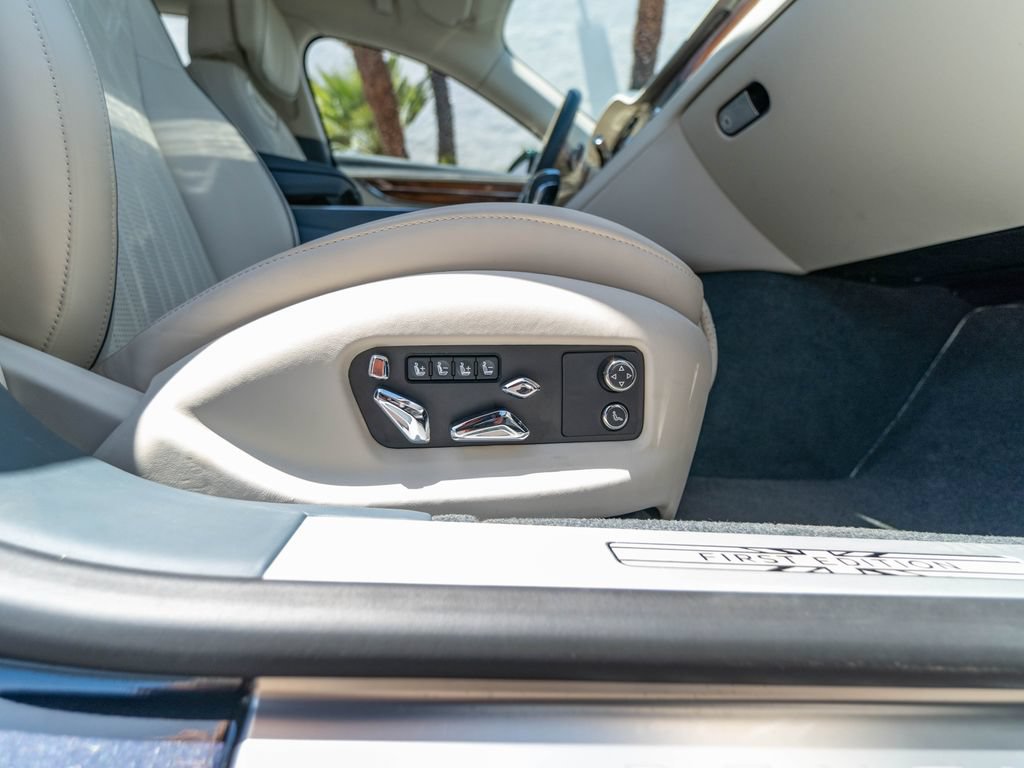 Used 2020 Bentley Flying Spur W12 w/ First Edition Specification AWD/4WD image 27