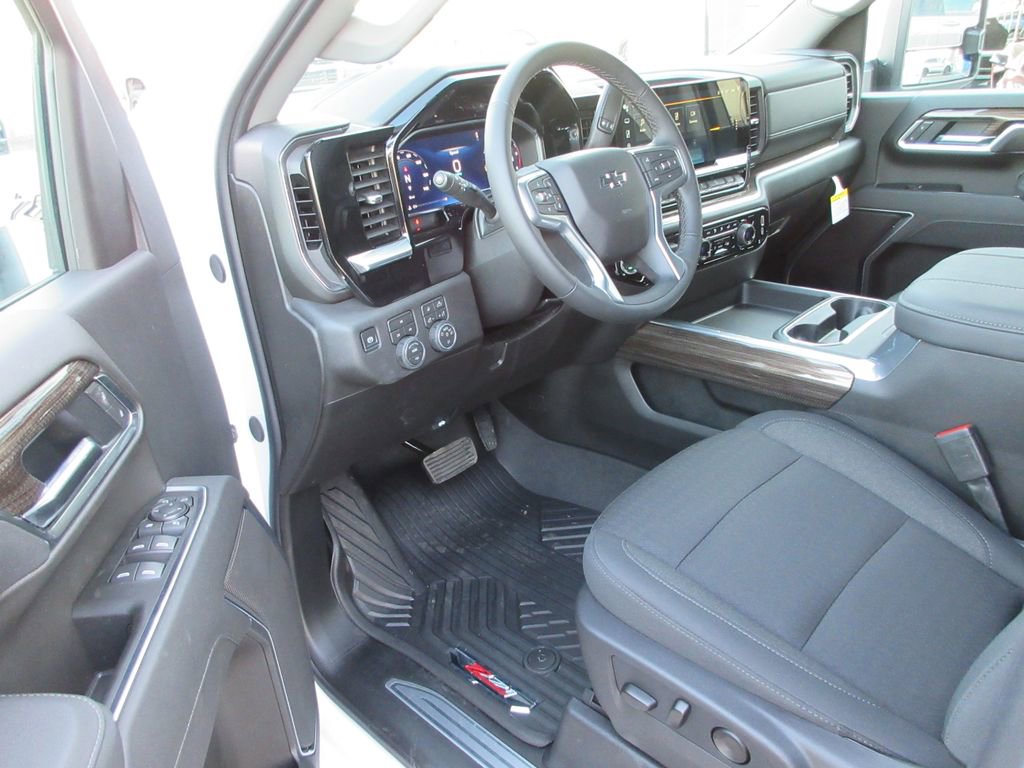 New 2026 Chevrolet Silverado 2500 LT w/ Trail Boss Package image 17