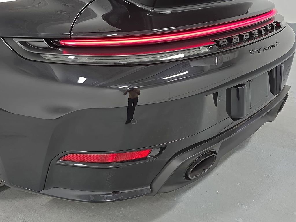 Used 2025 Porsche 911 Carrera S w/ Premium Package RWD image 29