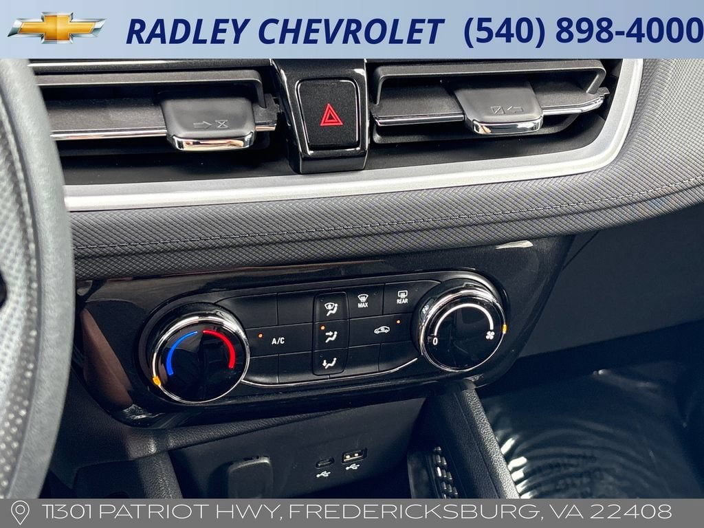 Certified 2025 Chevrolet TrailBlazer LT AWD/4WD image 10