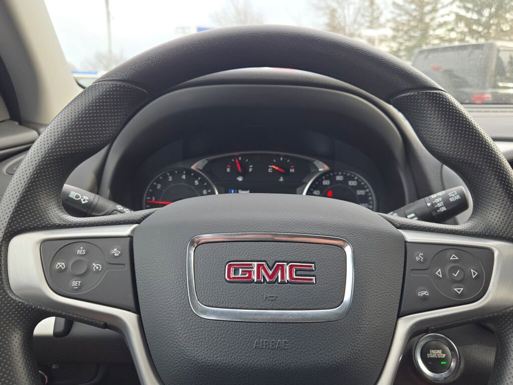 Used 2024 GMC Terrain SLE w/ Driver Convenience Package image 30