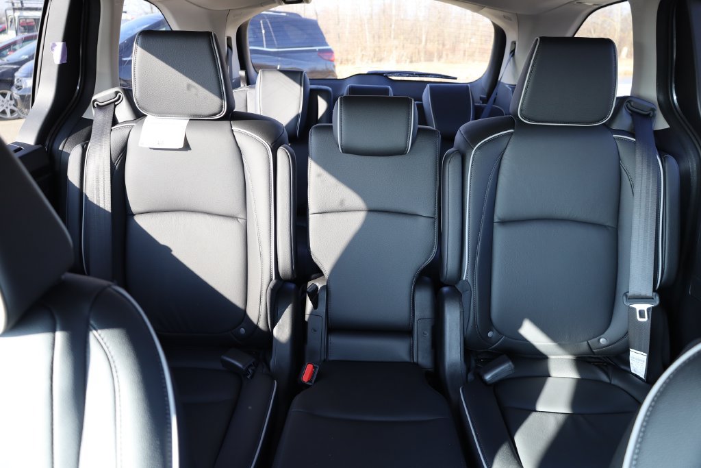 New 2027 Honda Odyssey Touring image 27