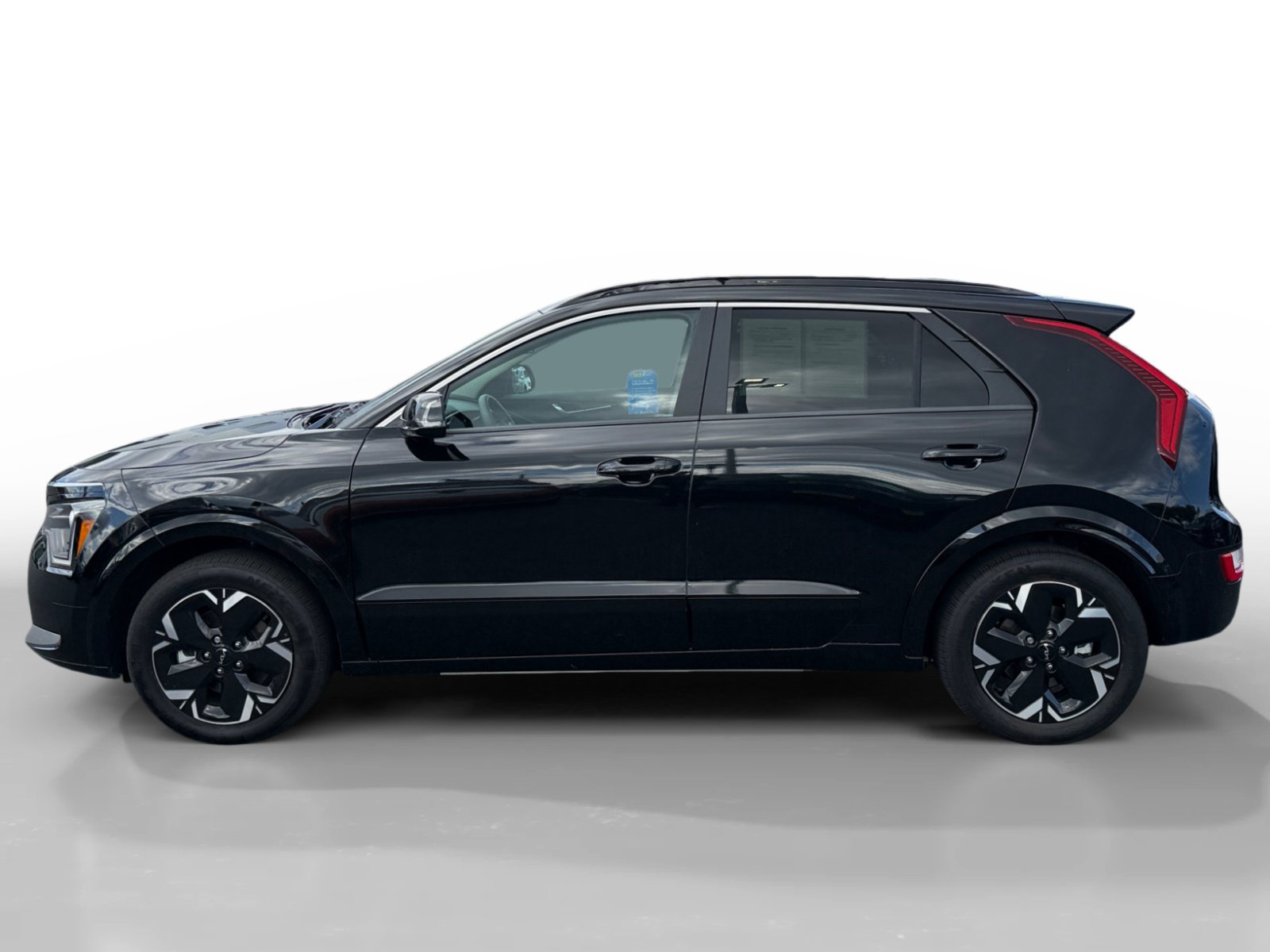 Used 2024 Kia Niro Wind FWD image 2