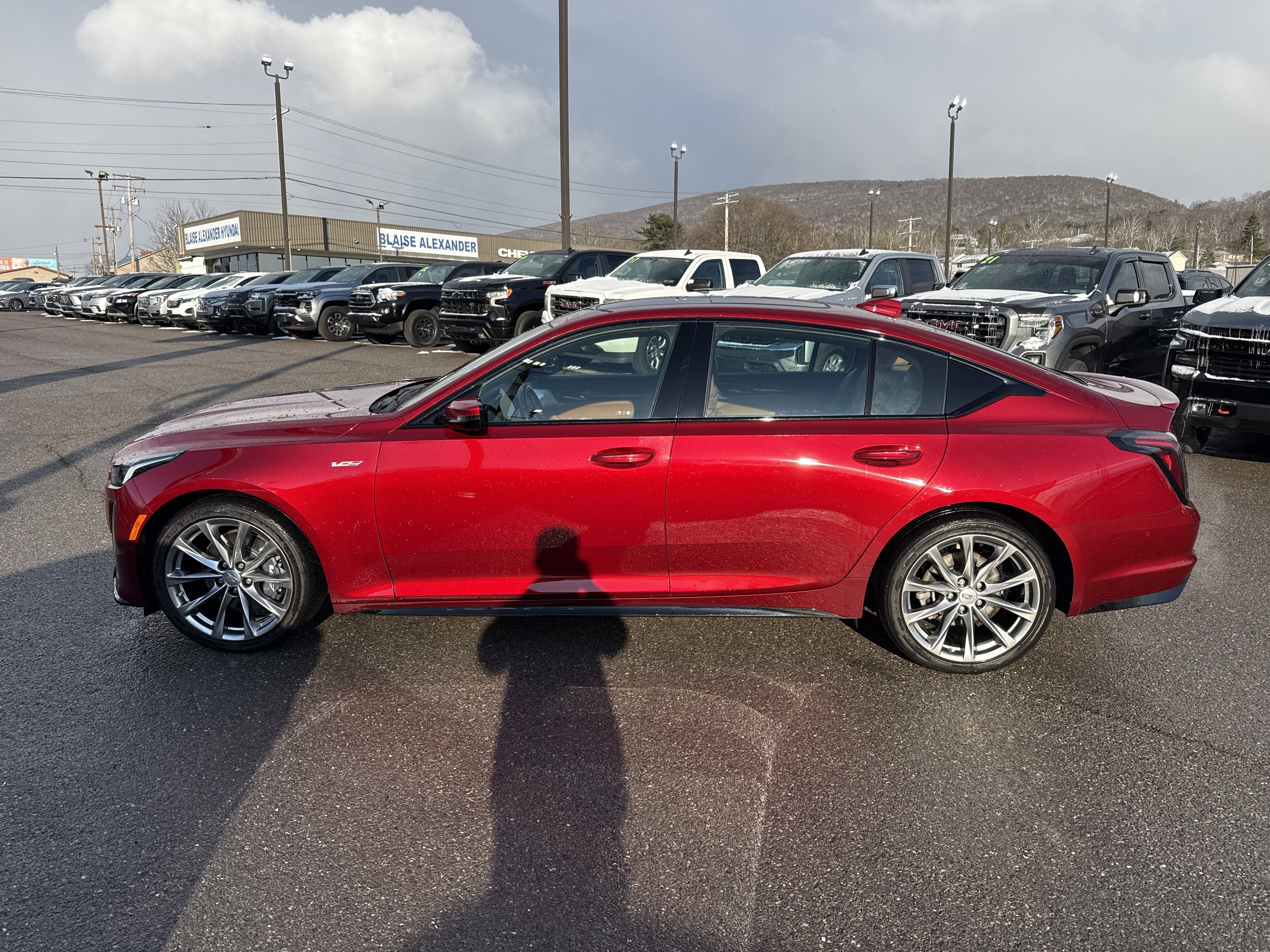 Used 2023 Cadillac CT5 V w/ Platinum Package image 7