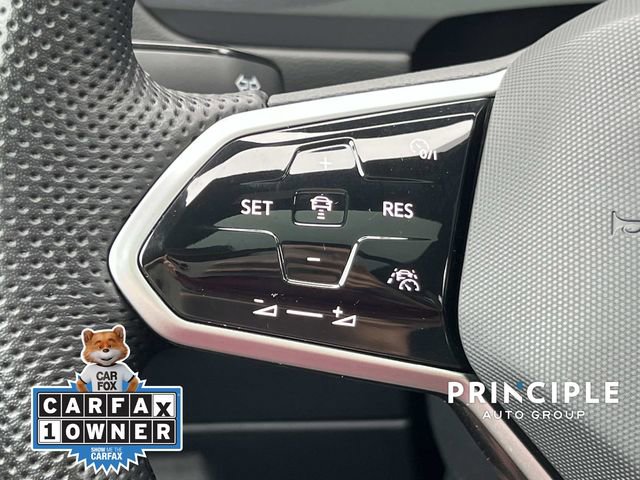 Used 2024 Volkswagen Tiguan SE R-Line FWD image 20