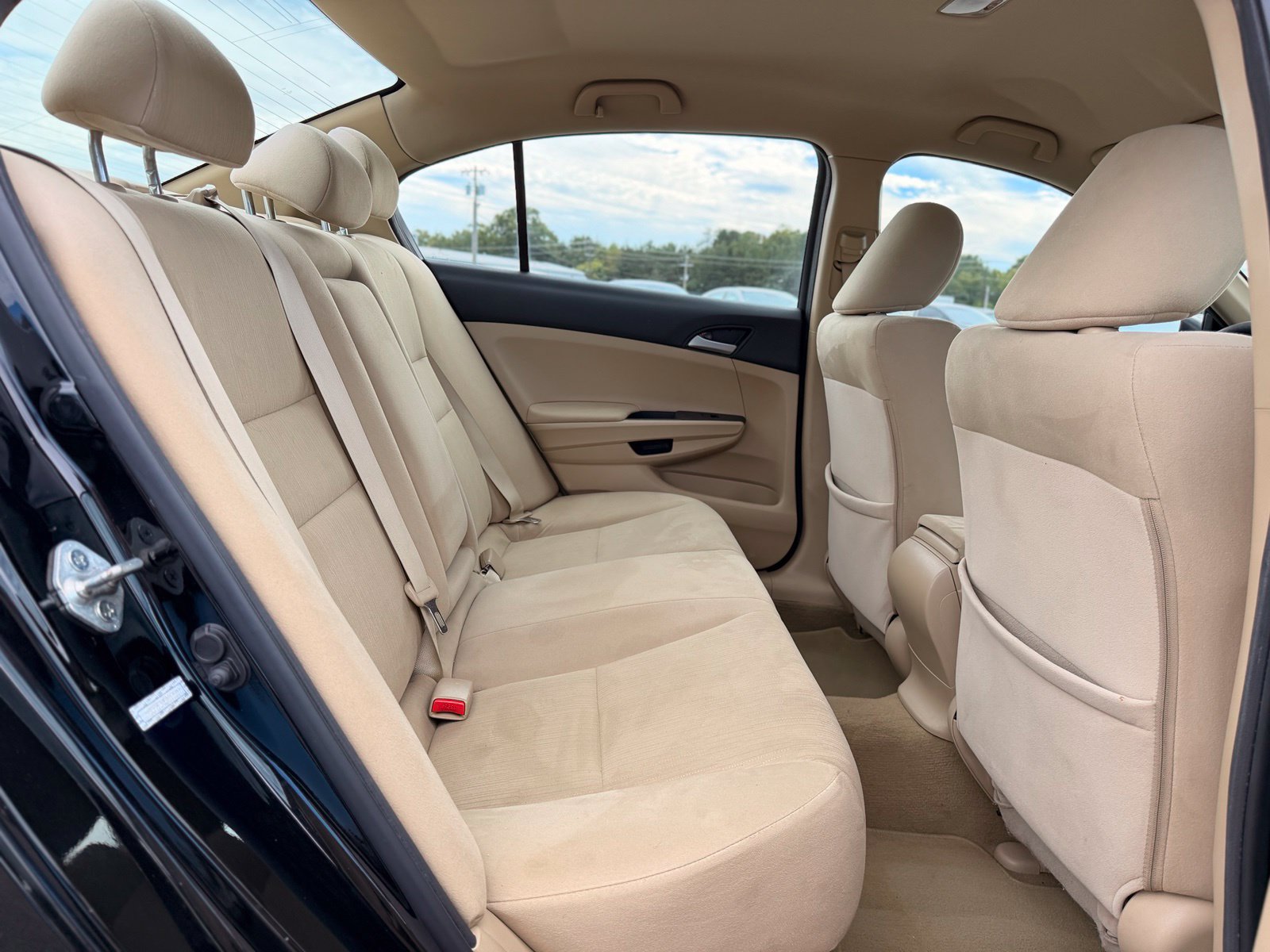Used 2012 Honda Accord LX image 17