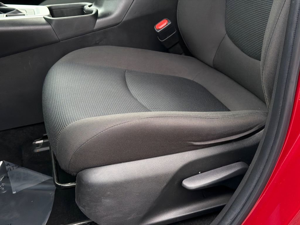 Used 2023 Toyota RAV4 LE image 15