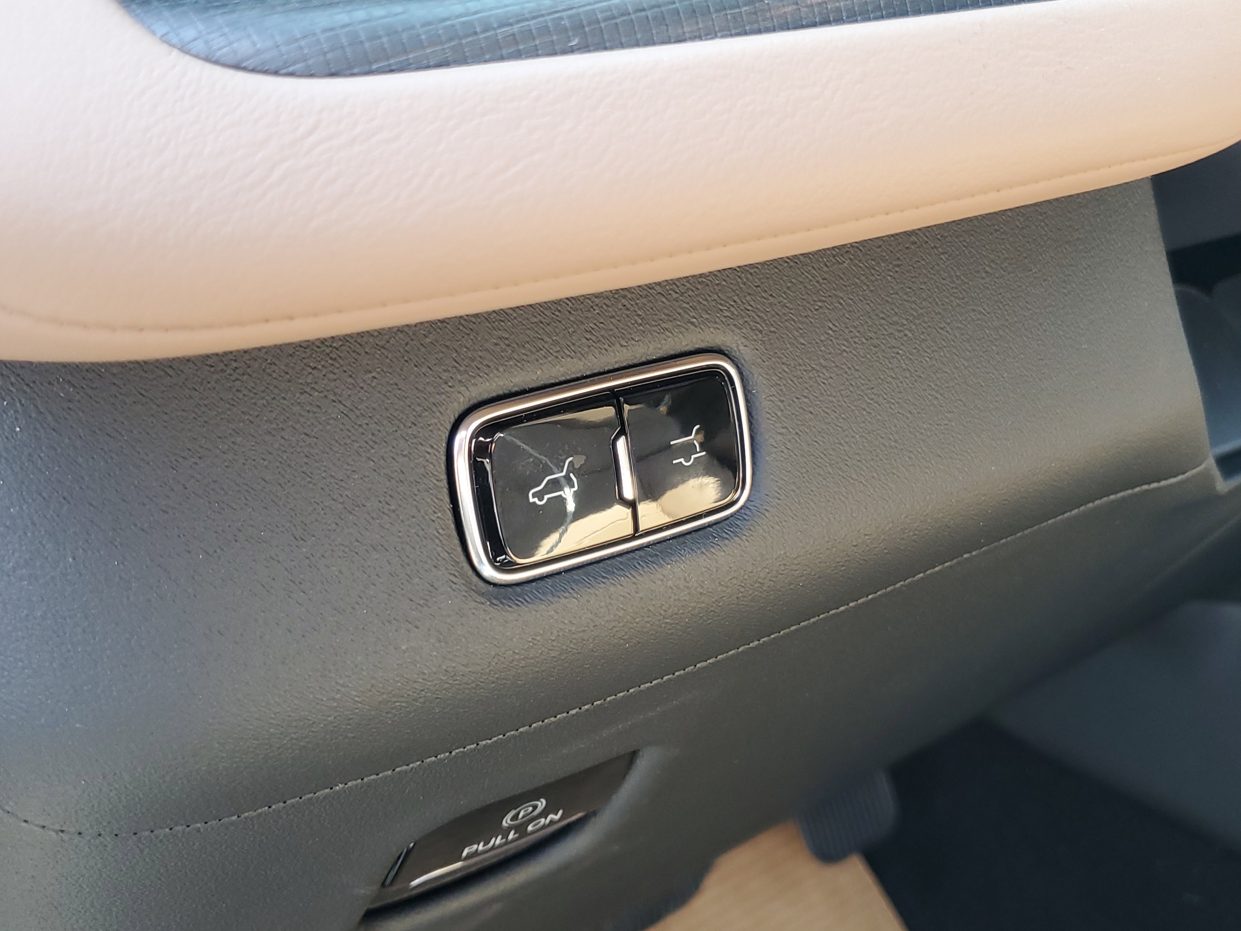New 2026 Lincoln Navigator L Black Label AWD/4WD image 14