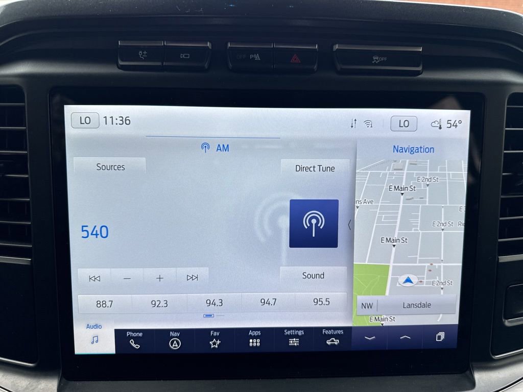 Used 2023 Ford F150 Lariat w/ Equipment Group 502A High image 26