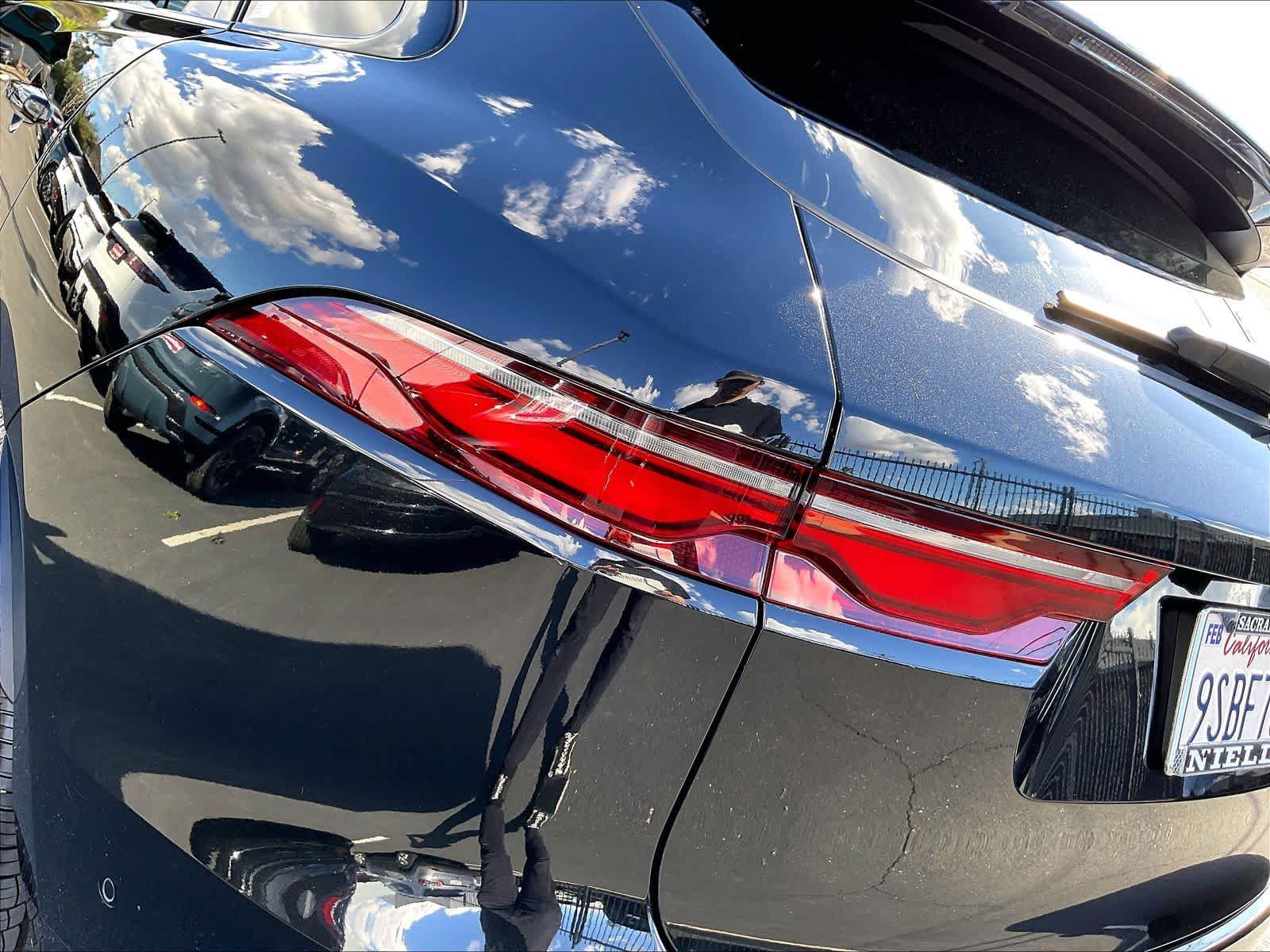 Used 2025 Jaguar F-PACE R-Dynamic S image 31